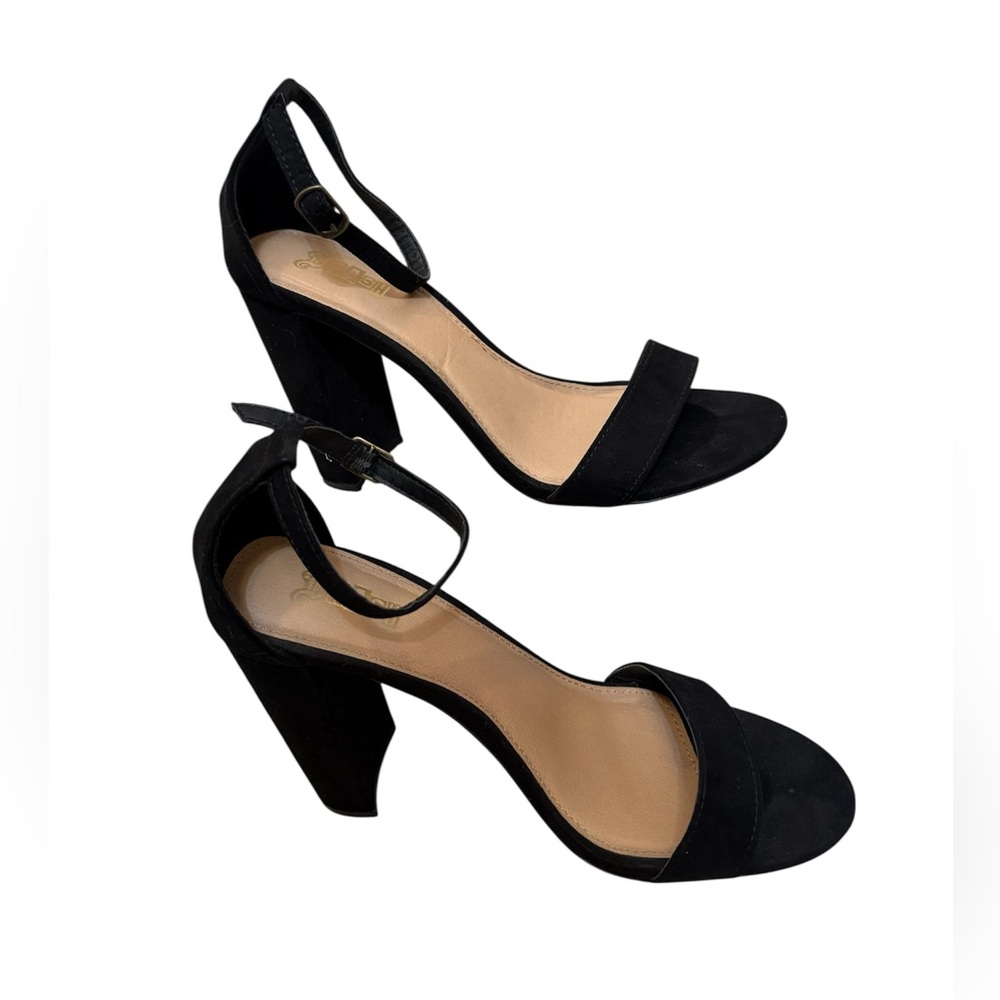 Brash | Black block heel ankle strap heels size 9w